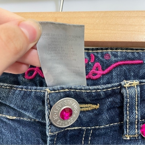 [12] Girls Levi’s Funky Fuchsia Pink Bejewelled Diamond Flare Leg Blue Jeans - Picture 10 of 11